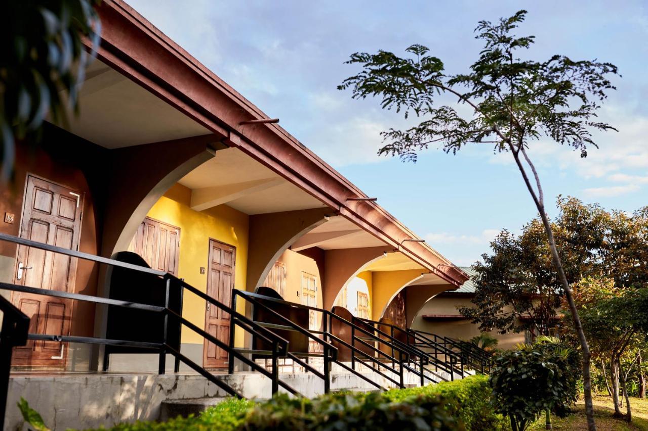 Andasibe Lemurs Lodge Екстериор снимка