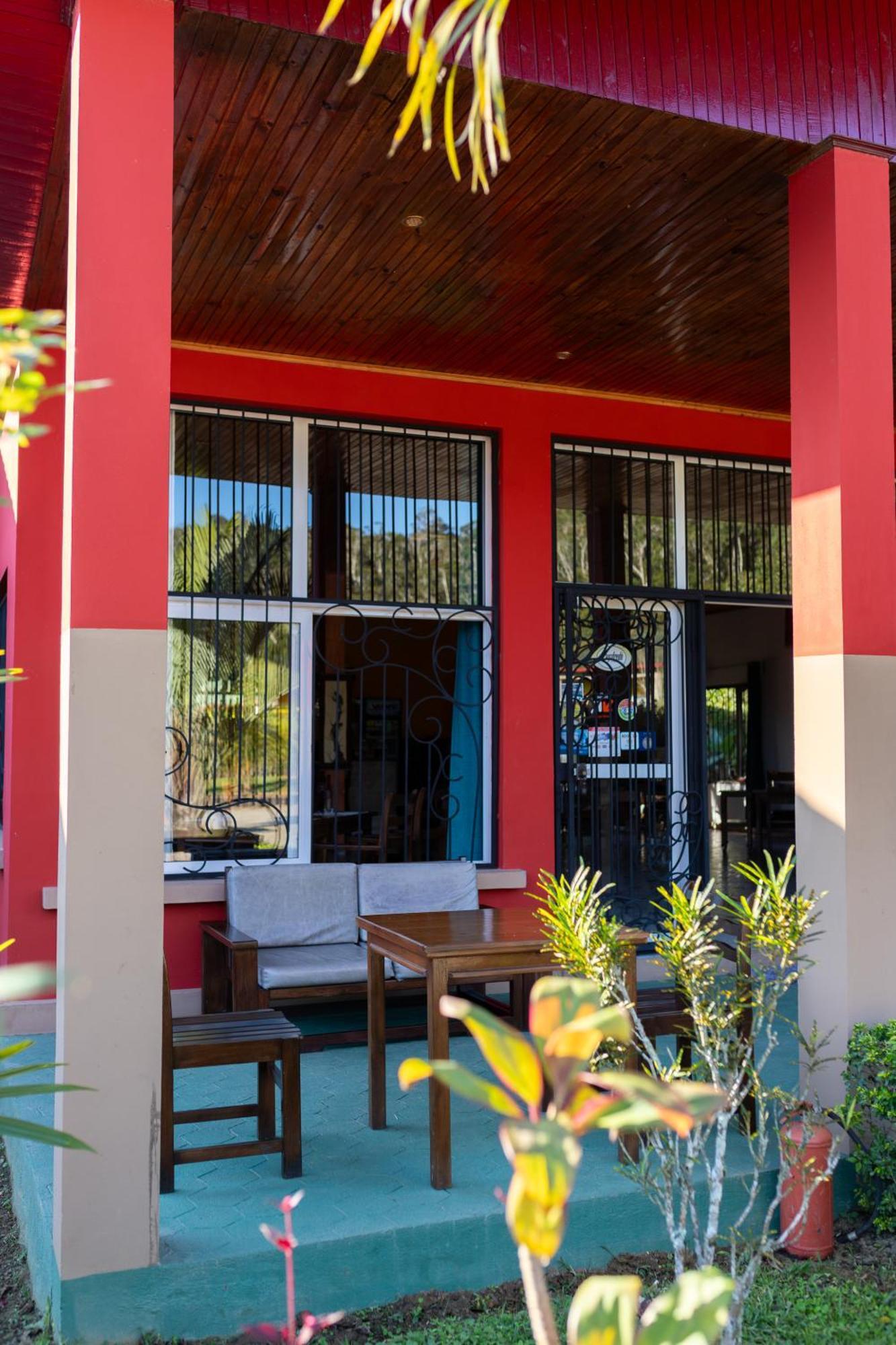 Andasibe Lemurs Lodge Екстериор снимка